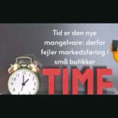 Maiz står foran et vækkeurd og teksten TIME